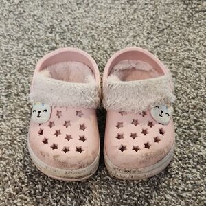🎁FREE With Purchase: Koala Kids Pink Shoes